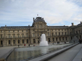 Если хочешь, чтобы в твоем магазине было столько же посетителей, как в Лувре, сооруди фонтан!